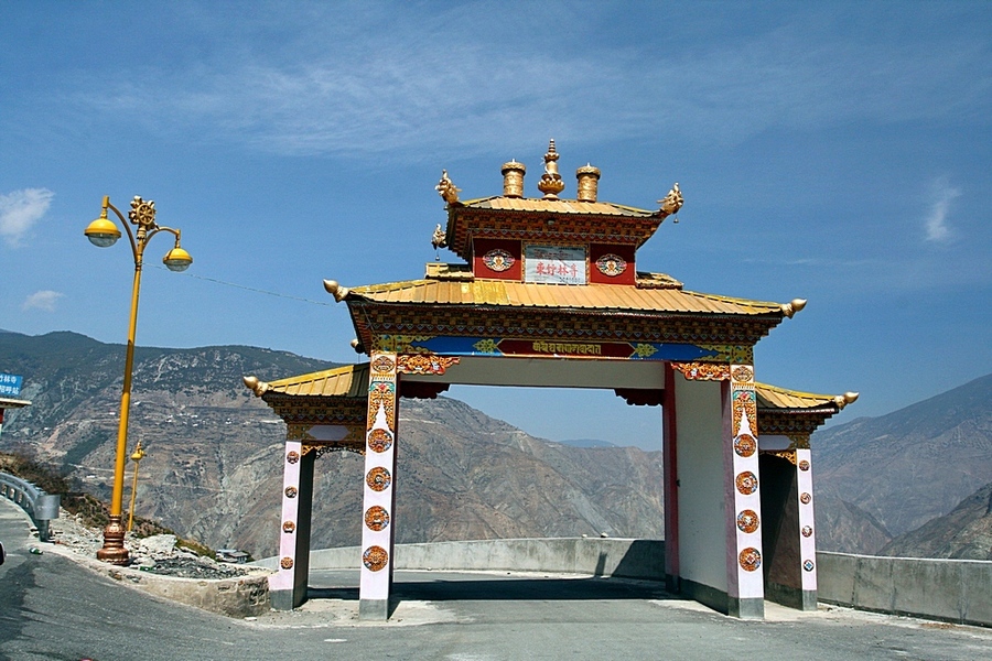 香格里拉旅游網(wǎng)——東竹林寺